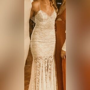 Selfie Leslie - Elegant Lace Maxi Dress in Cream